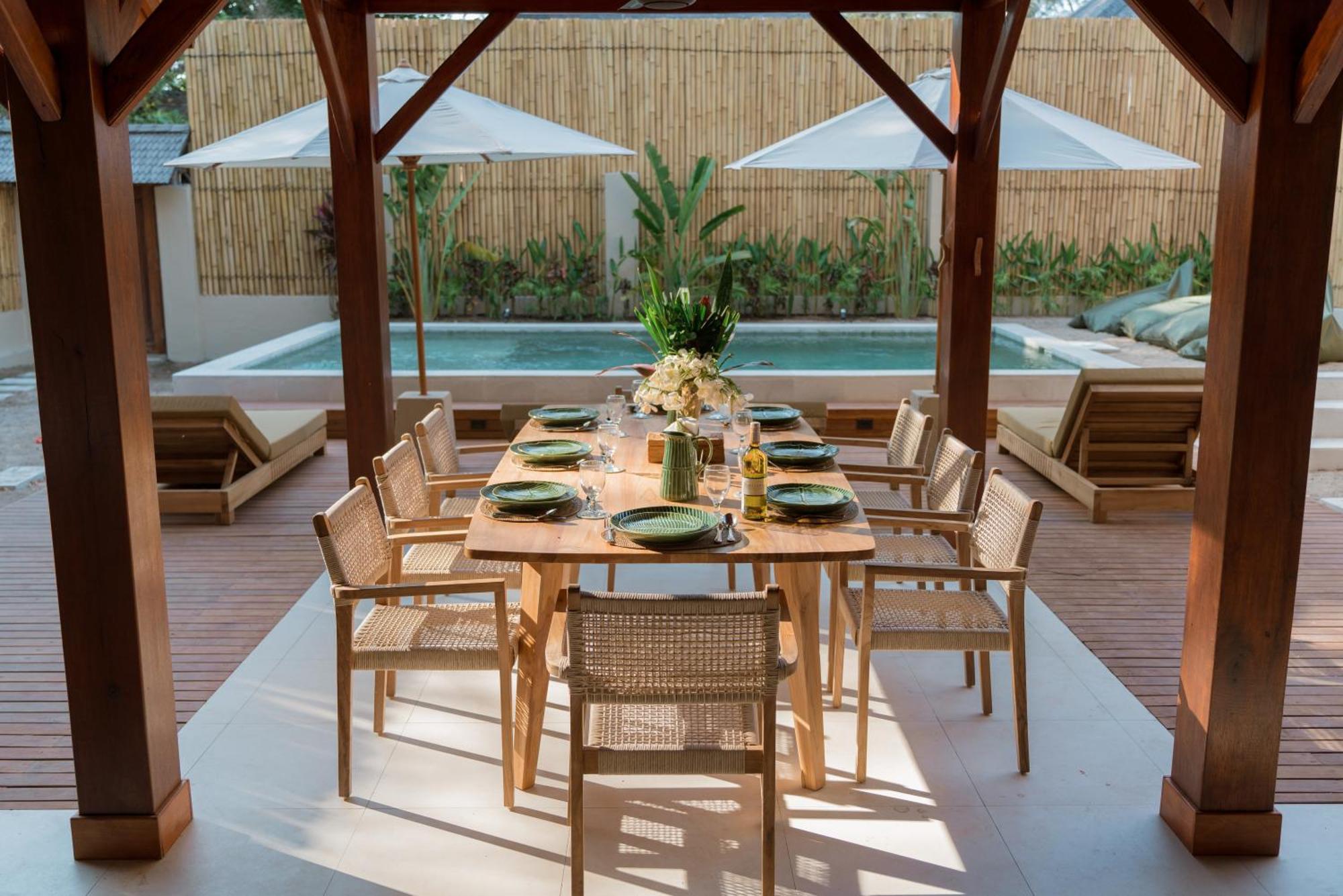 The Gili Beach Resort Gili Trawangan Exterior photo